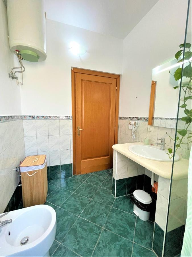 Апартаменти Pothos' House *
